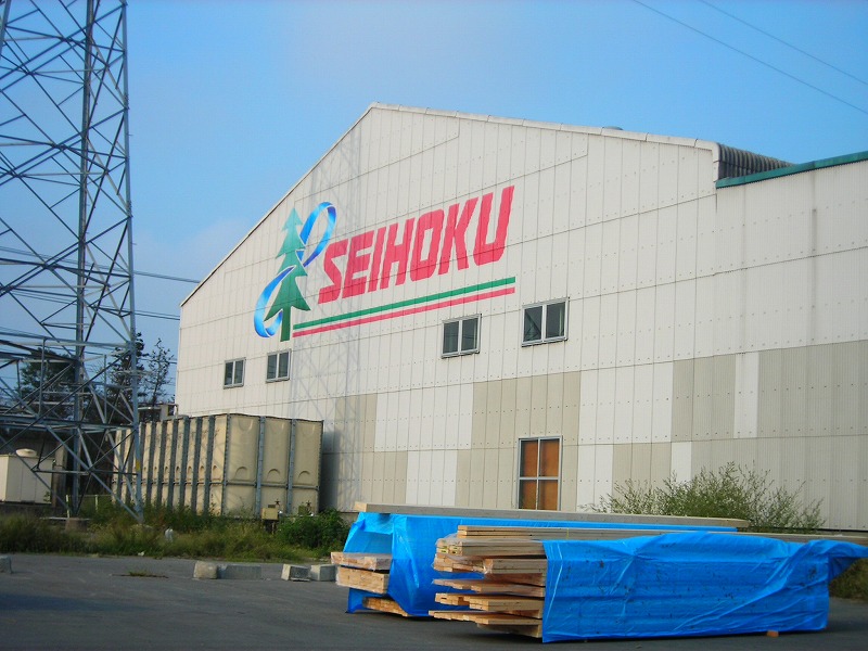 倉庫の壁の状態