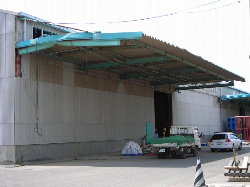 倉庫壁面/復興後